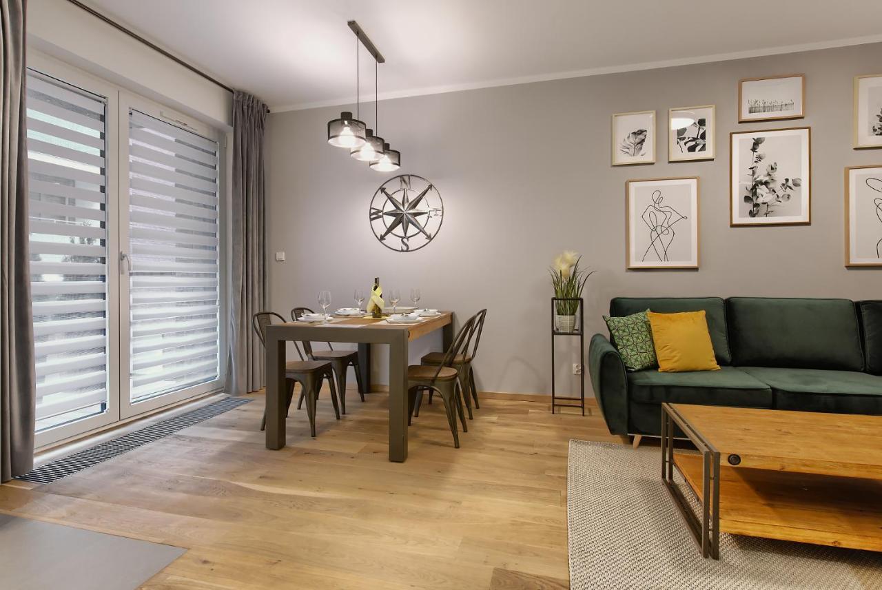 Zentrum II Apartament Parking By Impero 波兹南 外观 照片