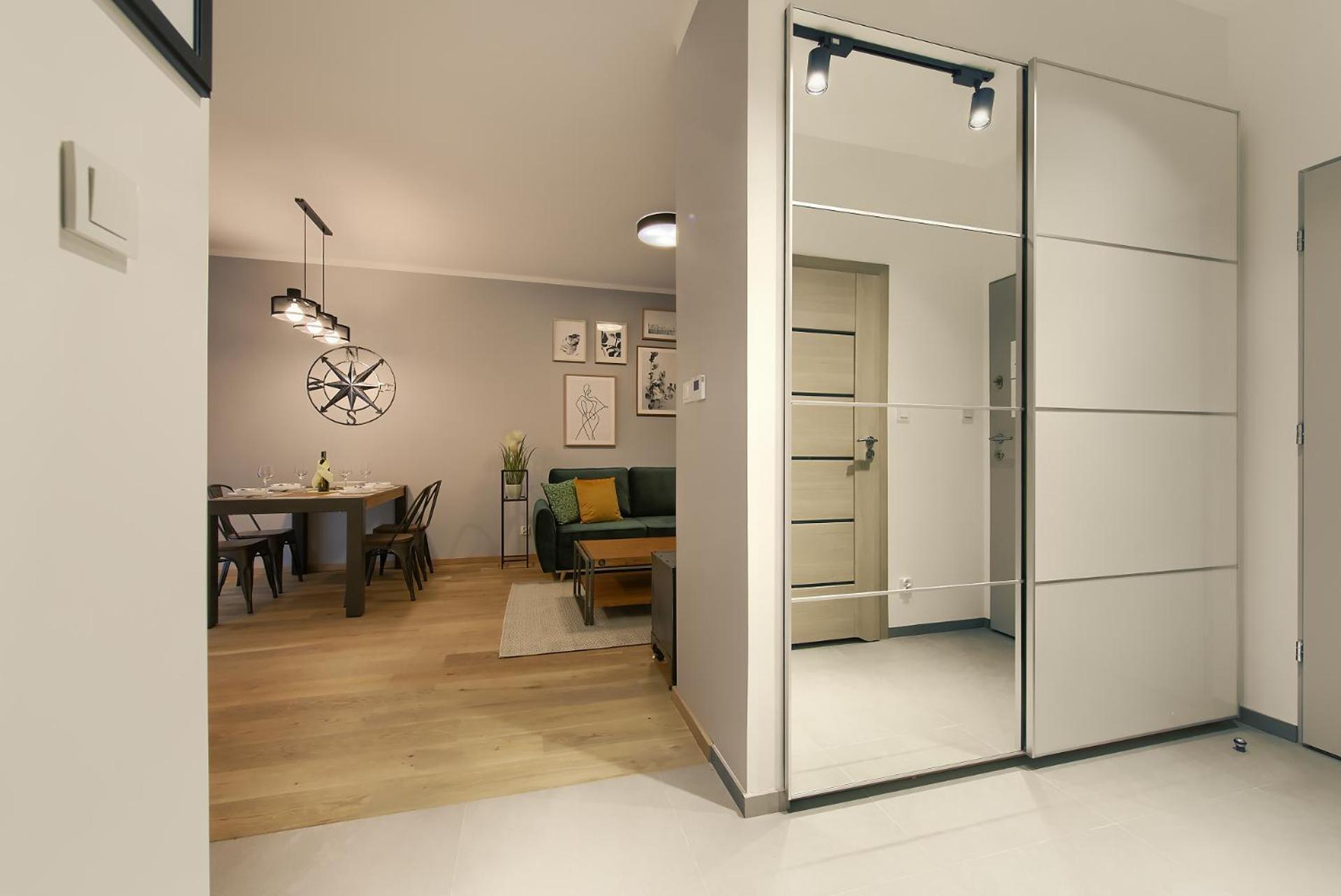 Zentrum II Apartament Parking By Impero 波兹南 外观 照片
